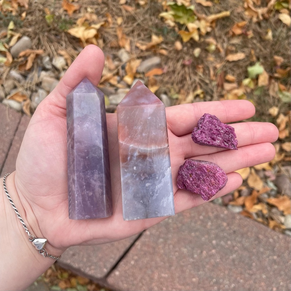 Pink & purple crystal set: blue rose quartz, moss stone, honeycomb ruby